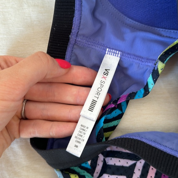 VSX Sports Bra - Size 34D - Picture 6 of 6